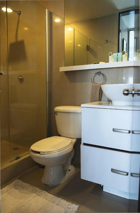 Apartment 1312 Premier Private Four Guests Downtown *