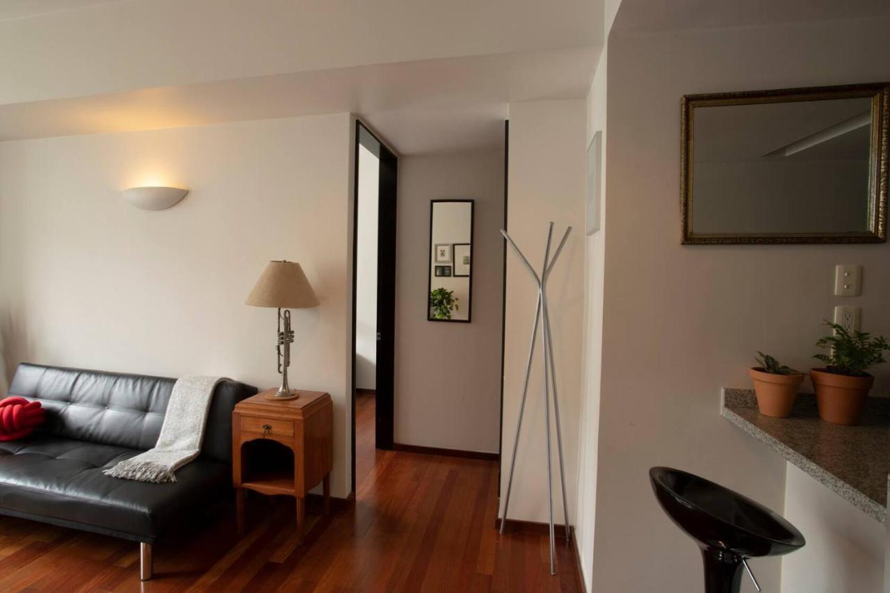 Apartment 1312 Premier Private Four Guests Downtown *